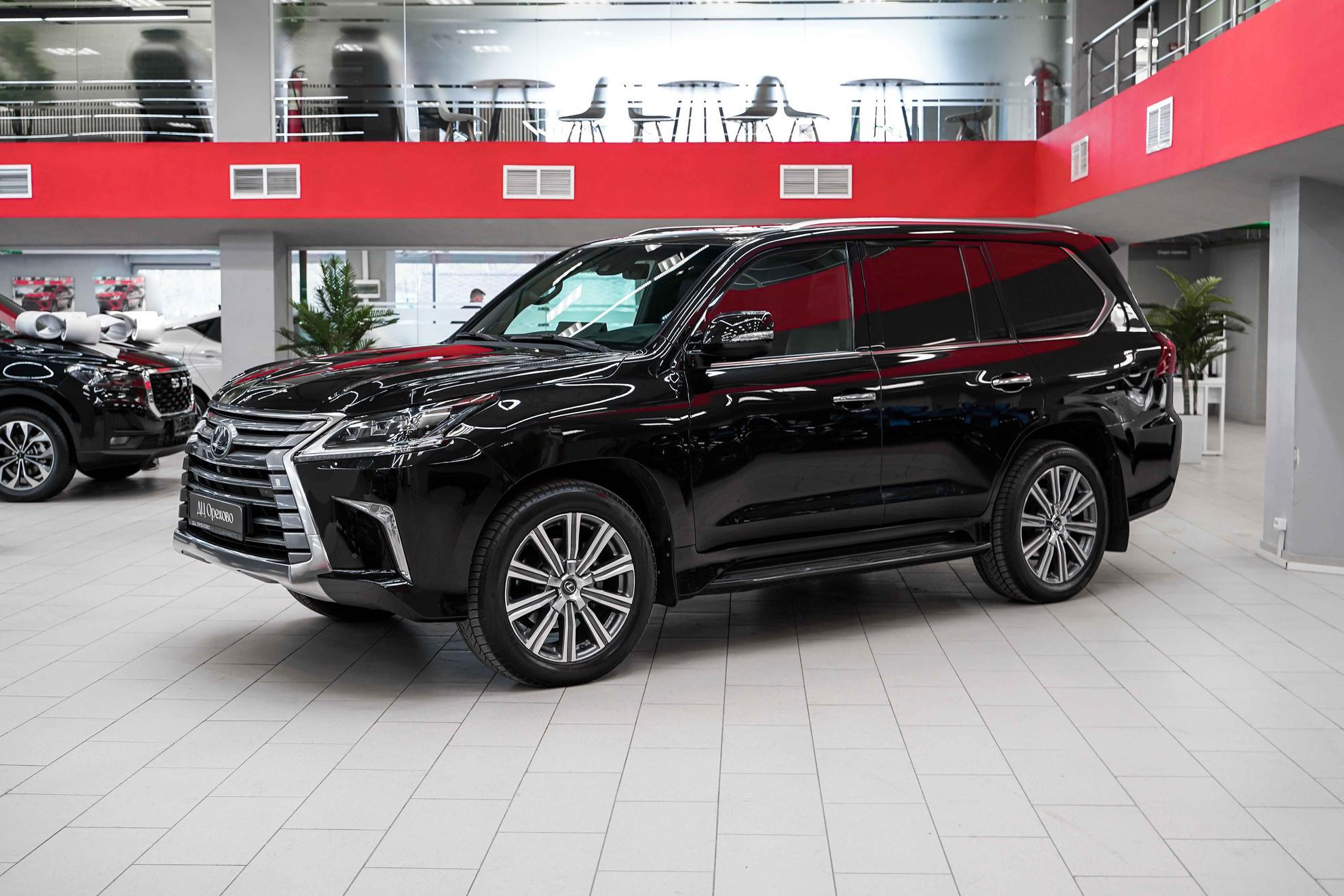 Lexus LX 2017, черный, ДЦ Орехово