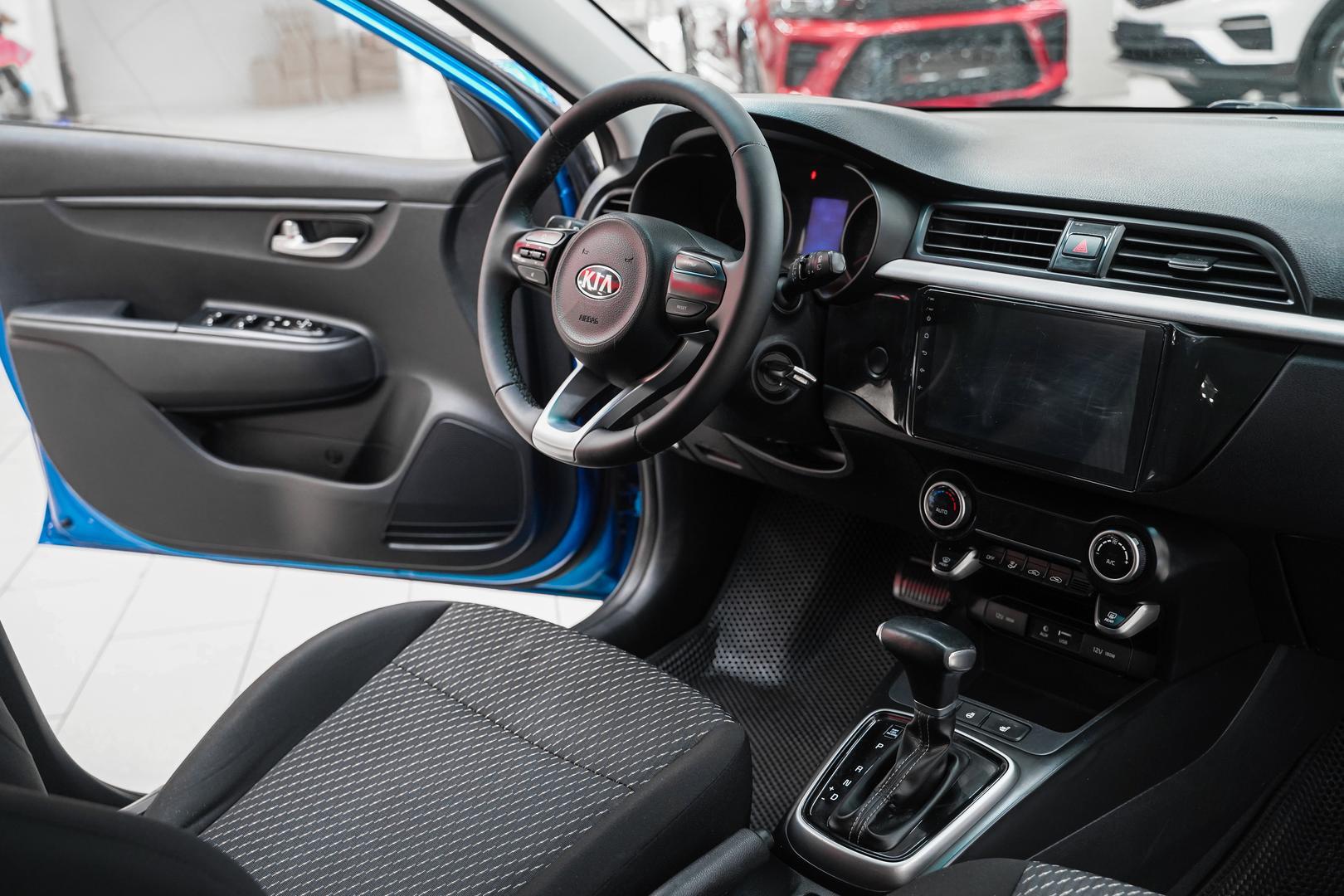 Kia Rio X-Line 2020, синий, ДЦ Орехово