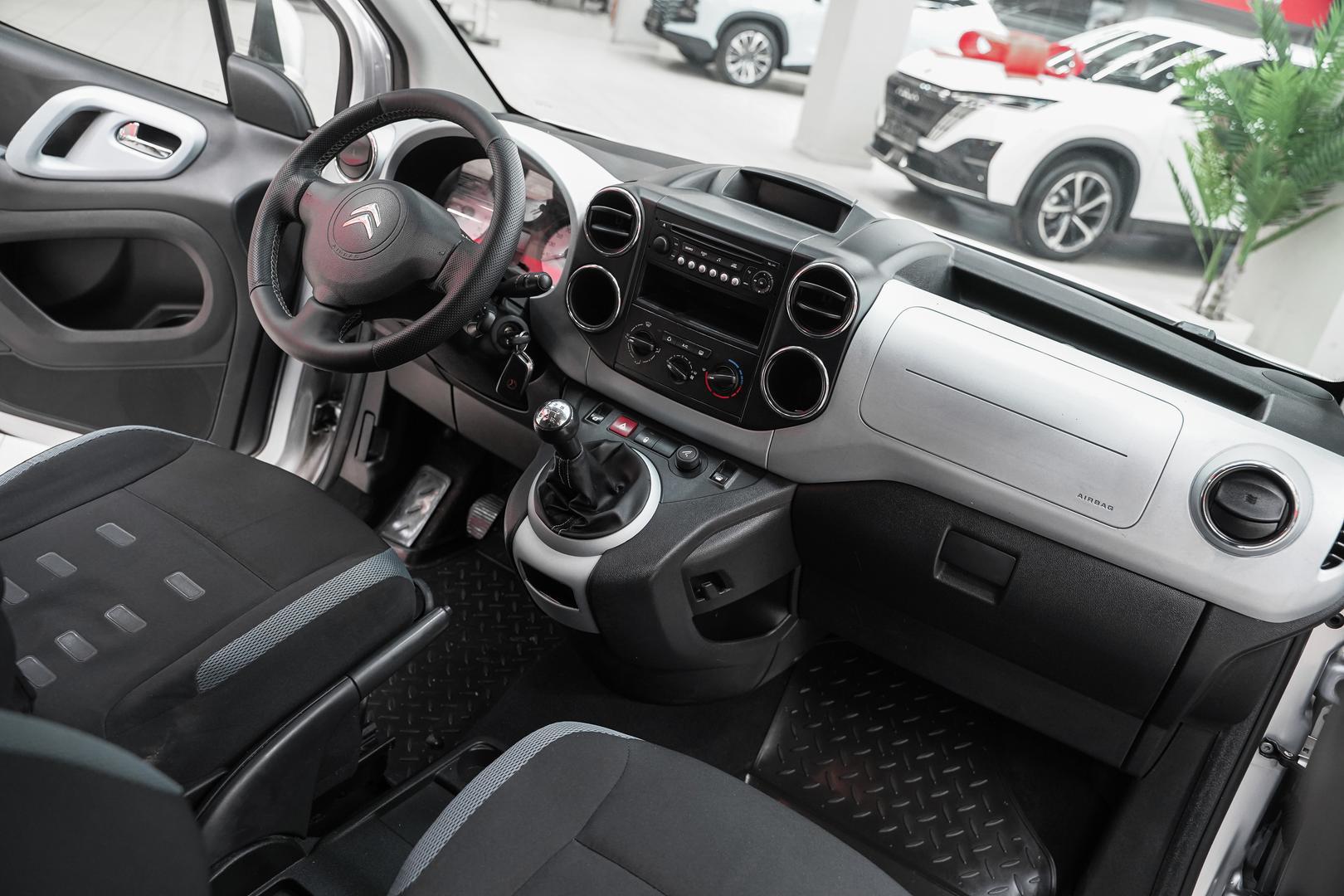 Citroen Berlingo 2013, серебряный, ДЦ Орехово