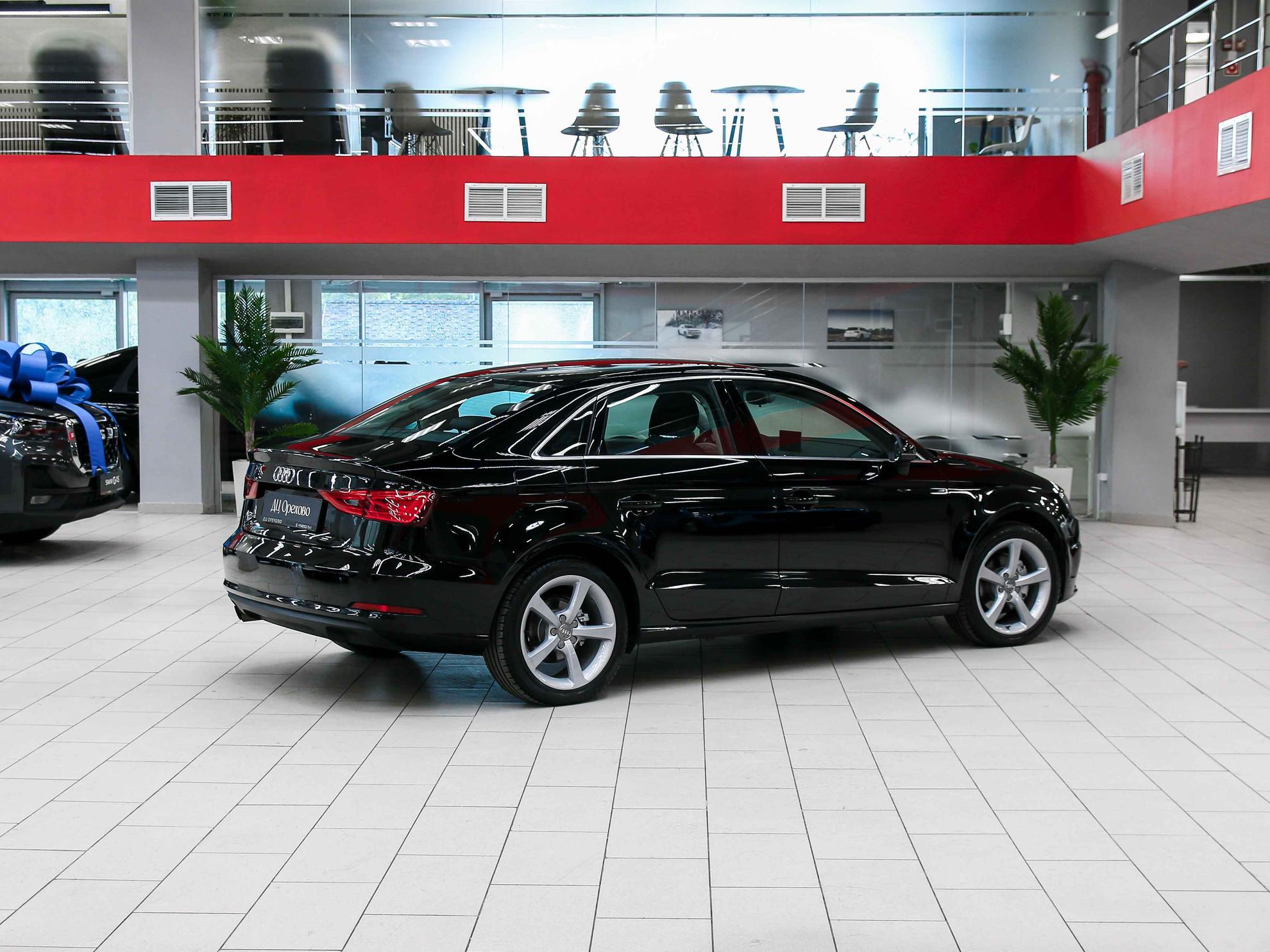 Audi A3 2013, черный, ДЦ Орехово