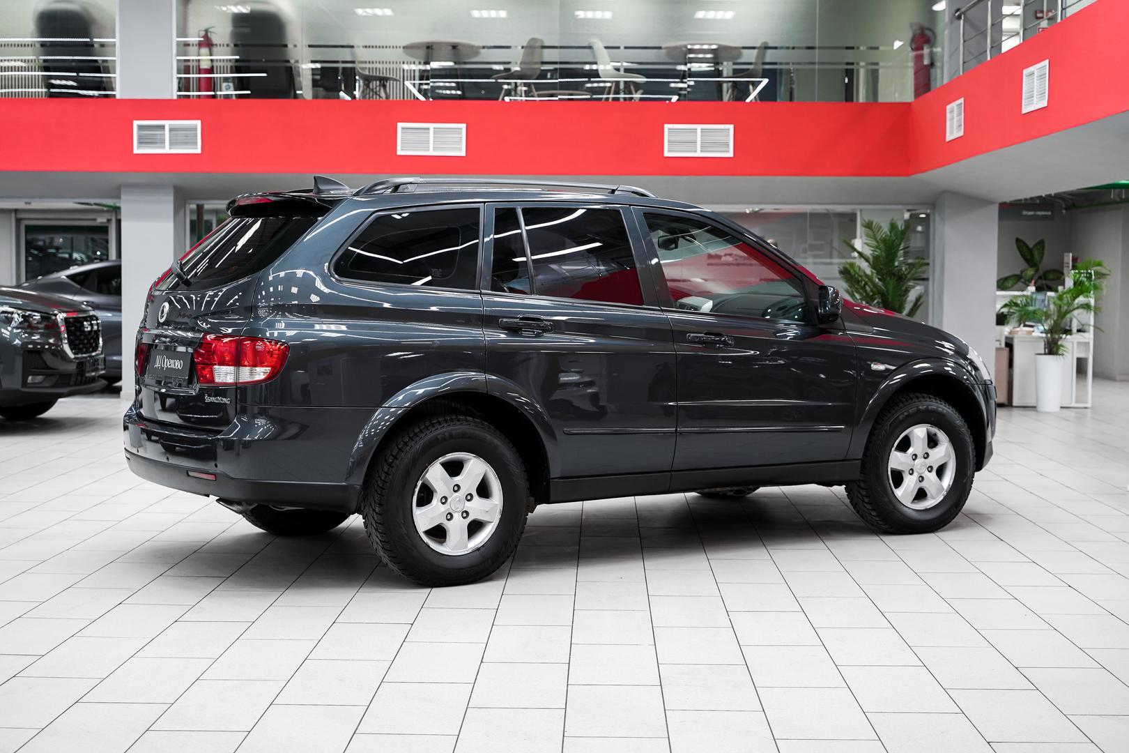SsangYong Kyron 2012, серый, ДЦ Орехово