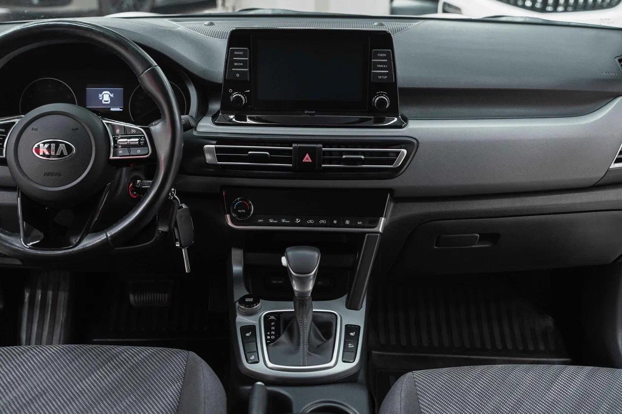 Kia Seltos 2021, белый, ДЦ Орехово