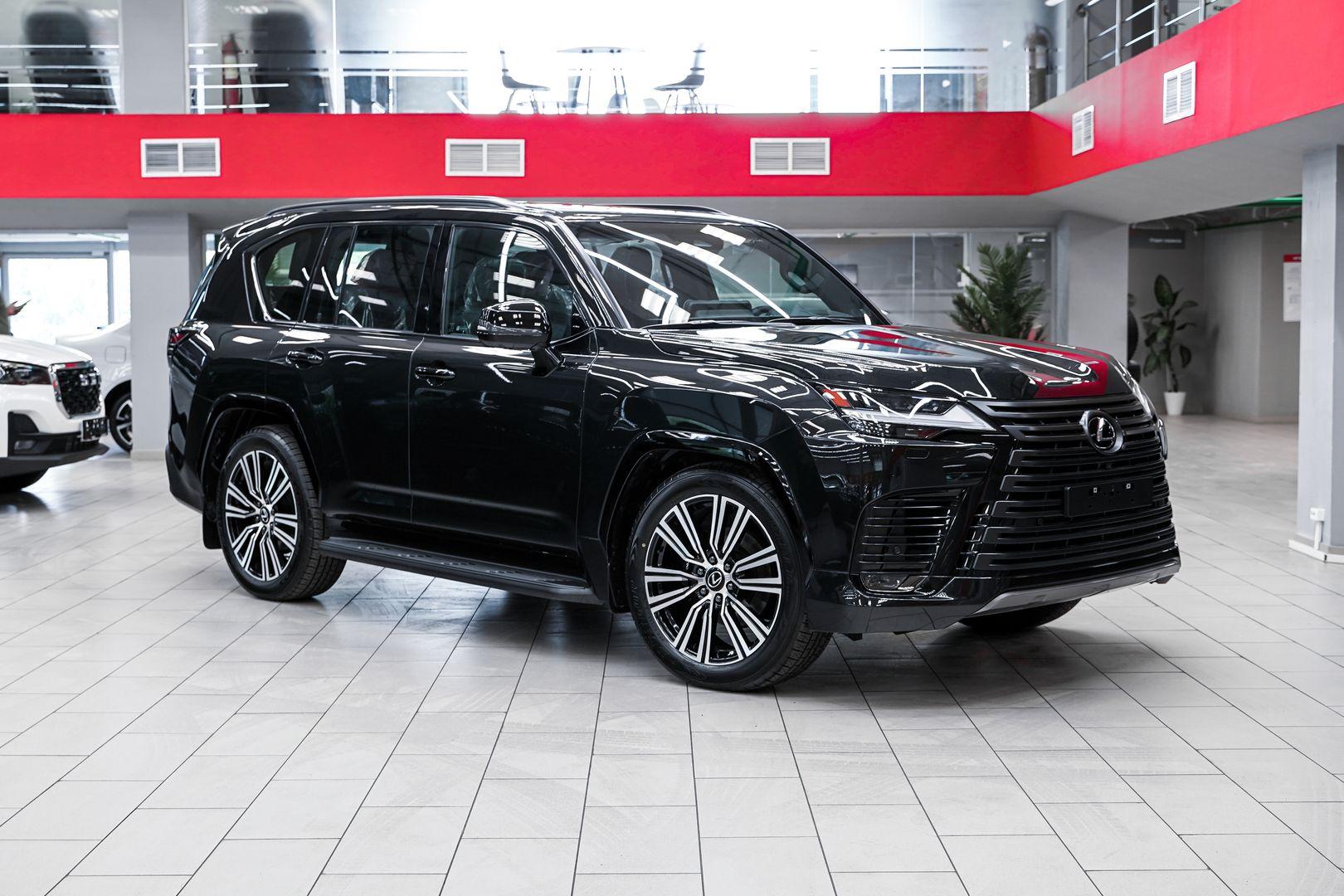 Lexus LX 2025, черный, ДЦ Орехово