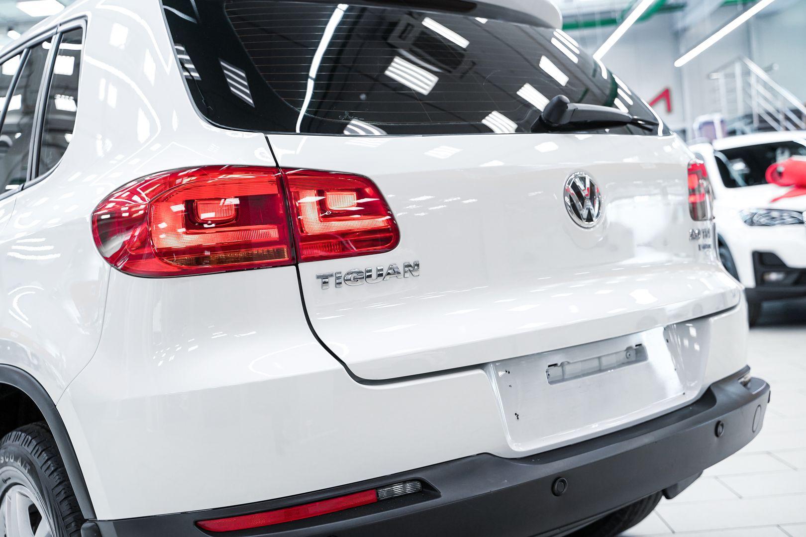 Volkswagen Tiguan 2014, белый, ДЦ Орехово