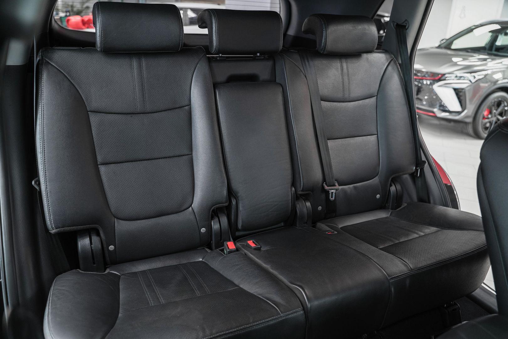 Kia Sorento 2012, черный, ДЦ Орехово