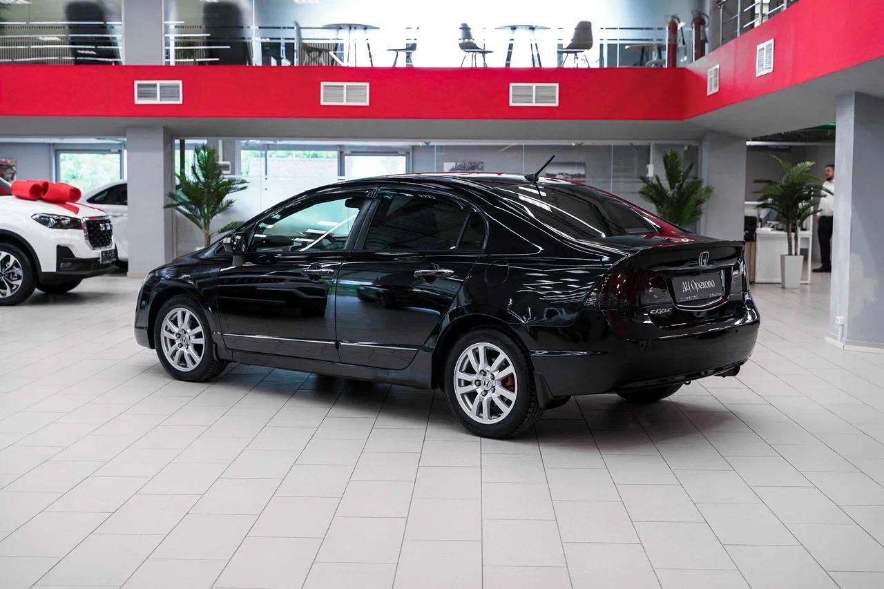 Honda Civic 2007, черный, ДЦ Орехово