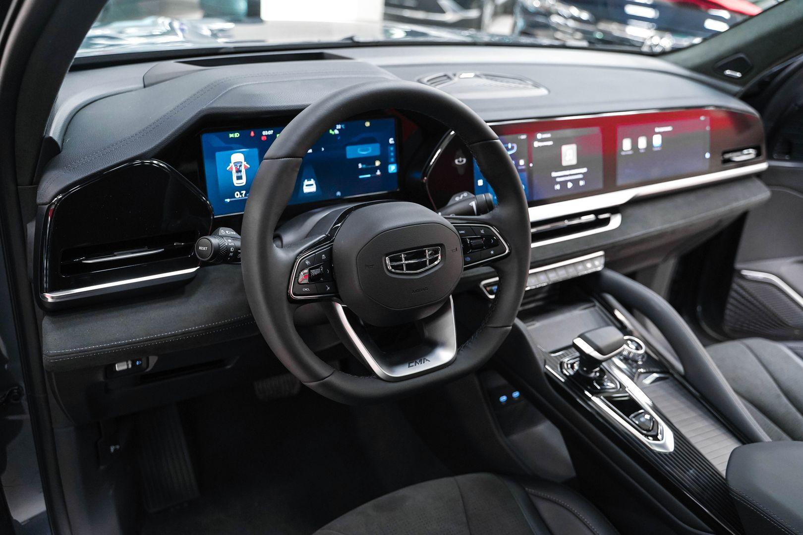 Geely Monjaro 2024, серый, ДЦ Орехово