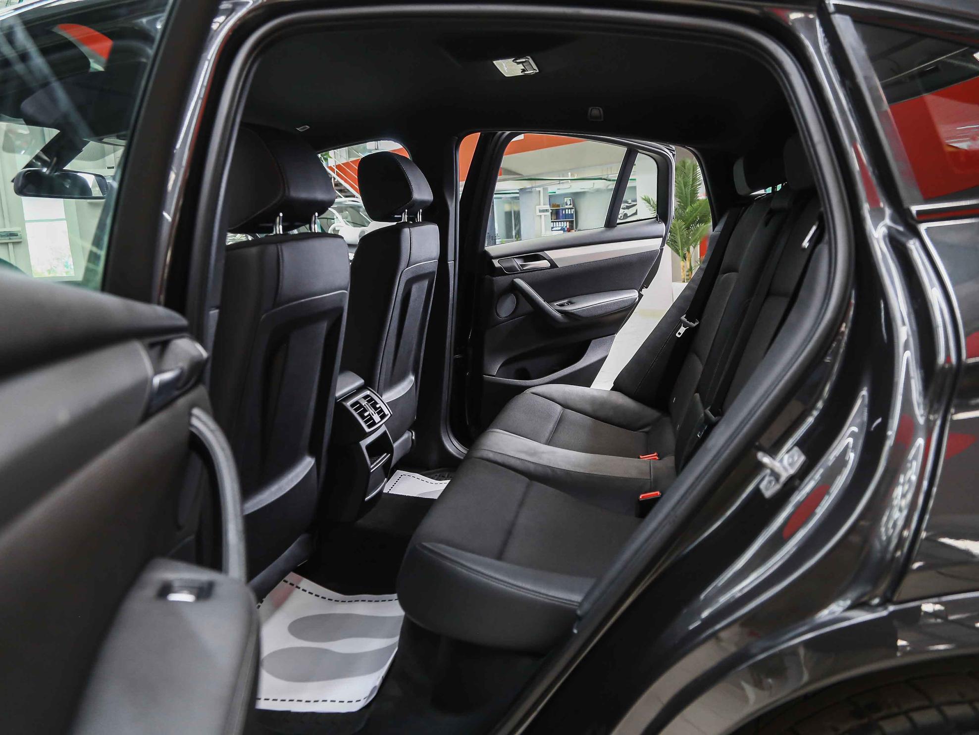 BMW X4 2018, серый, ДЦ Орехово