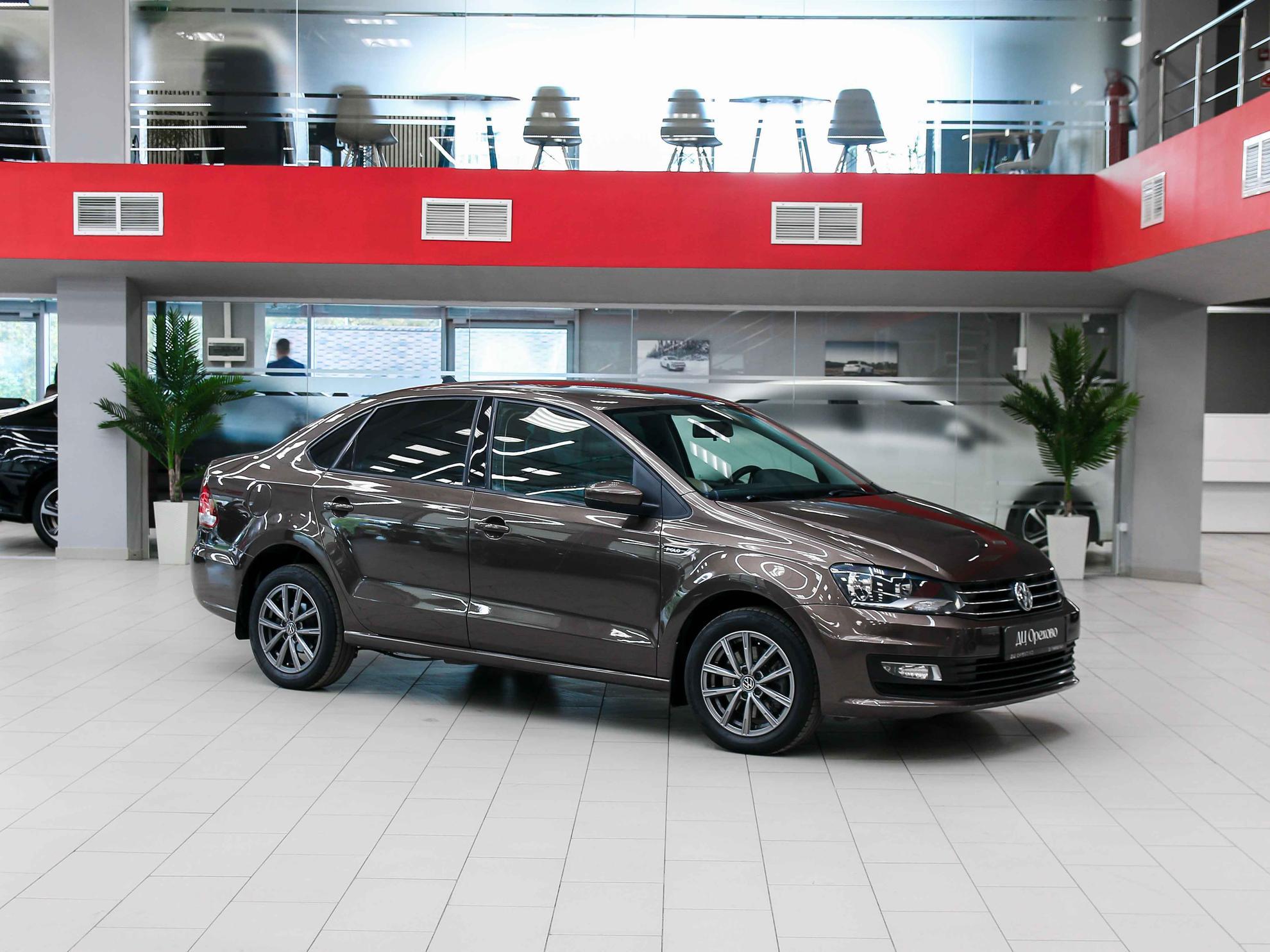 Volkswagen Polo 2018, коричневый, ДЦ Орехово