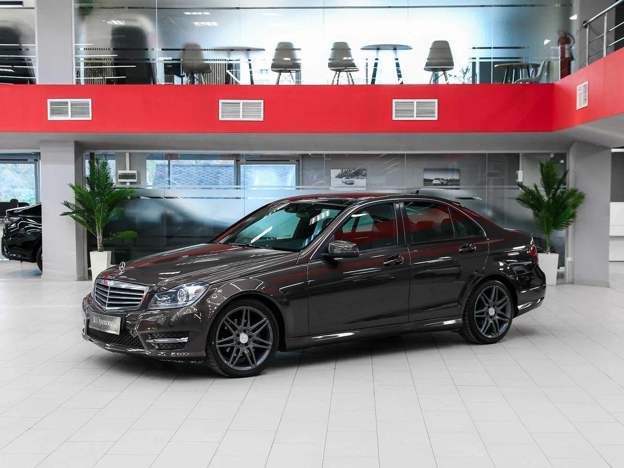 Mercedes-Benz C-Класс 2013, коричневый, ДЦ Орехово