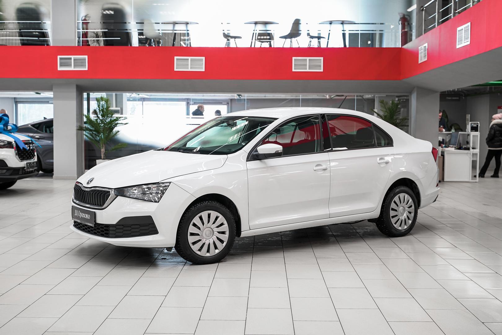 Skoda Rapid 2021, белый, ДЦ Орехово