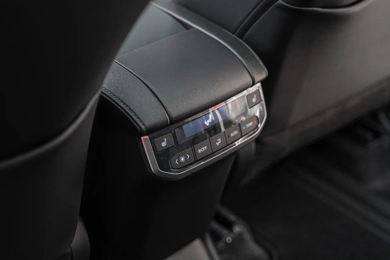 Toyota Highlander 2025, черный, ДЦ Орехово
