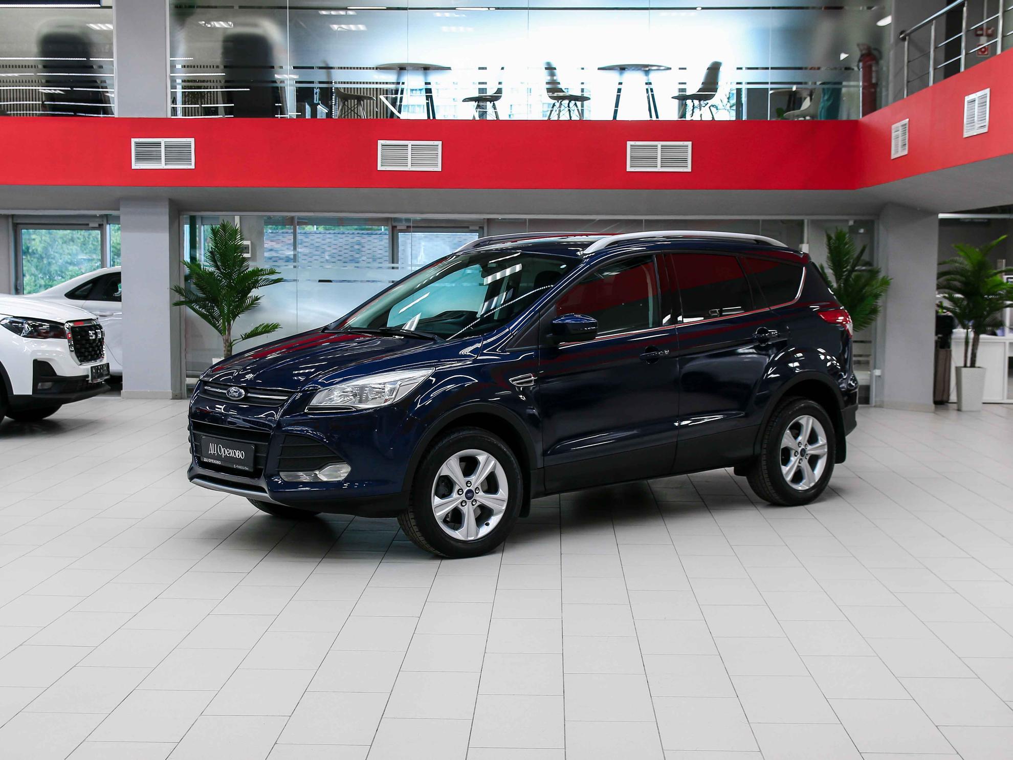 Ford Kuga 2013, синий, ДЦ Орехово