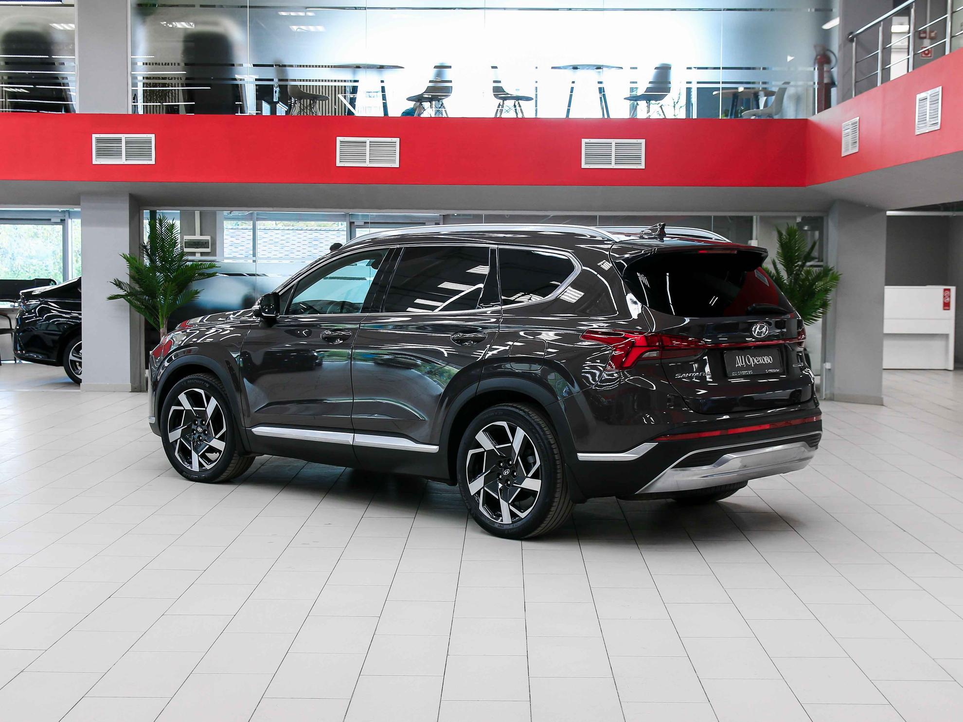 Hyundai Santa Fe 2021, коричневый, ДЦ Орехово