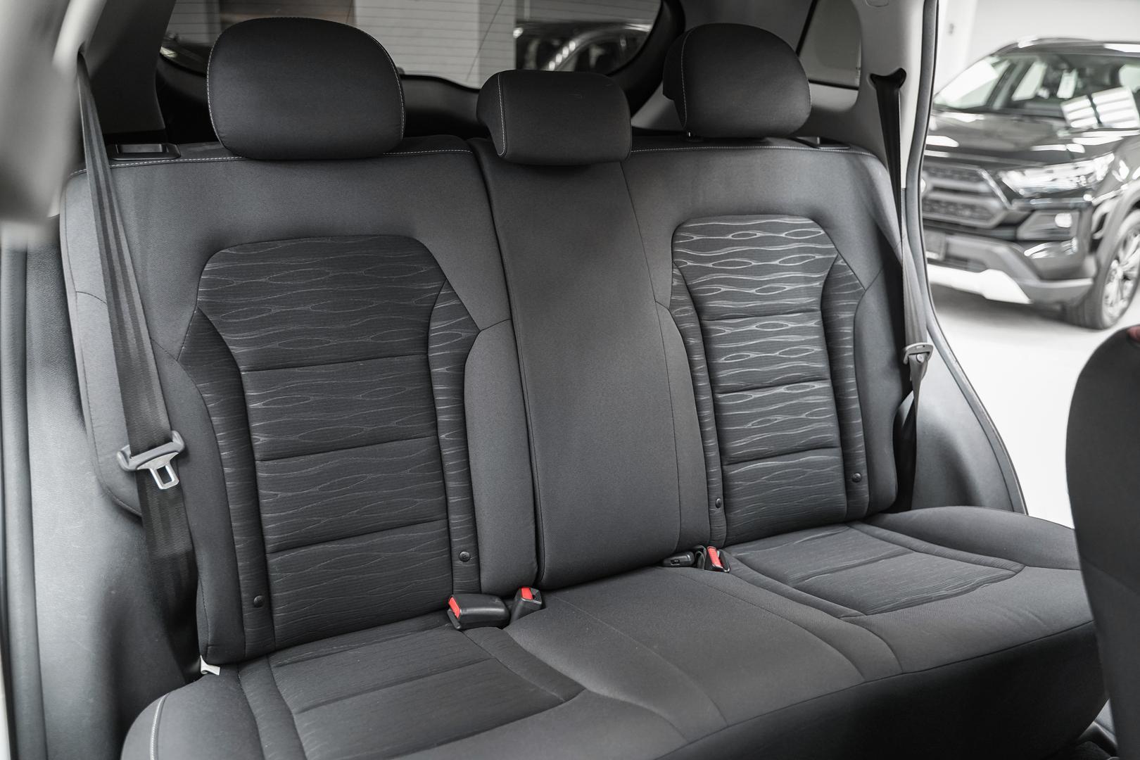 Geely Atlas 2019, белый, ДЦ Орехово