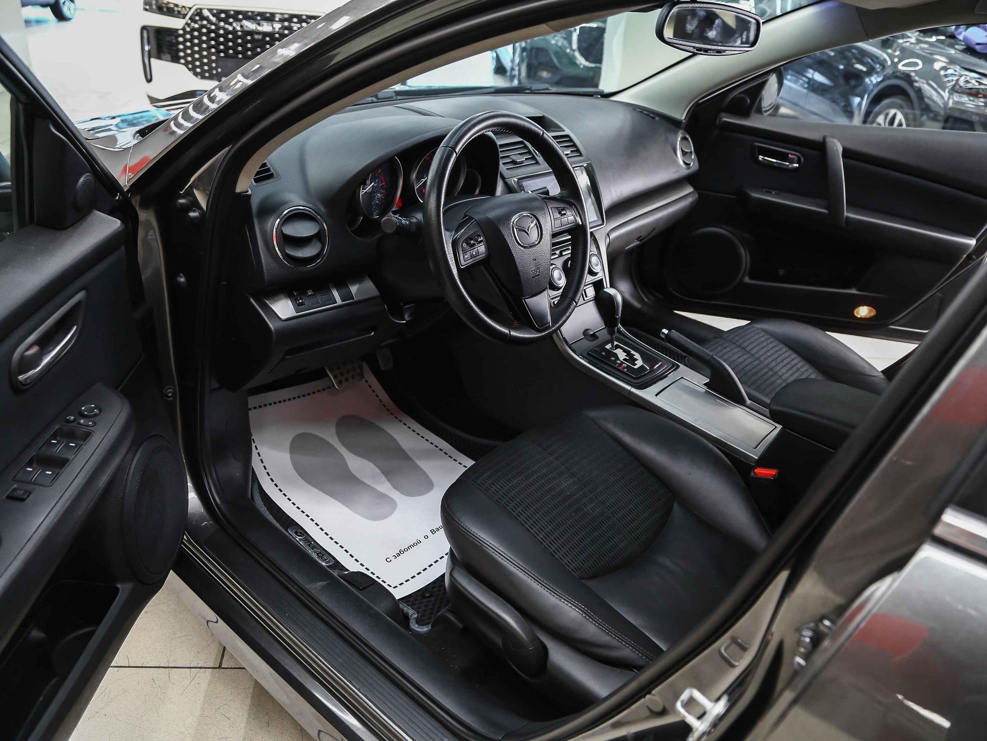 Mazda 6 2011, серый, ДЦ Орехово