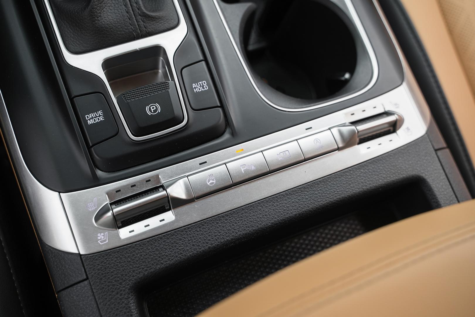 Kia Carnival 2021, черный, ДЦ Орехово