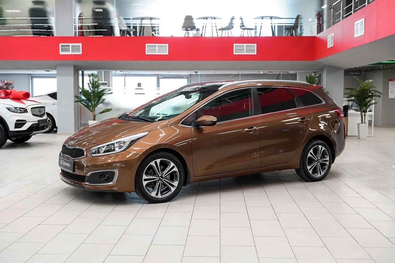Kia Ceed 2016, коричневый, ДЦ Орехово