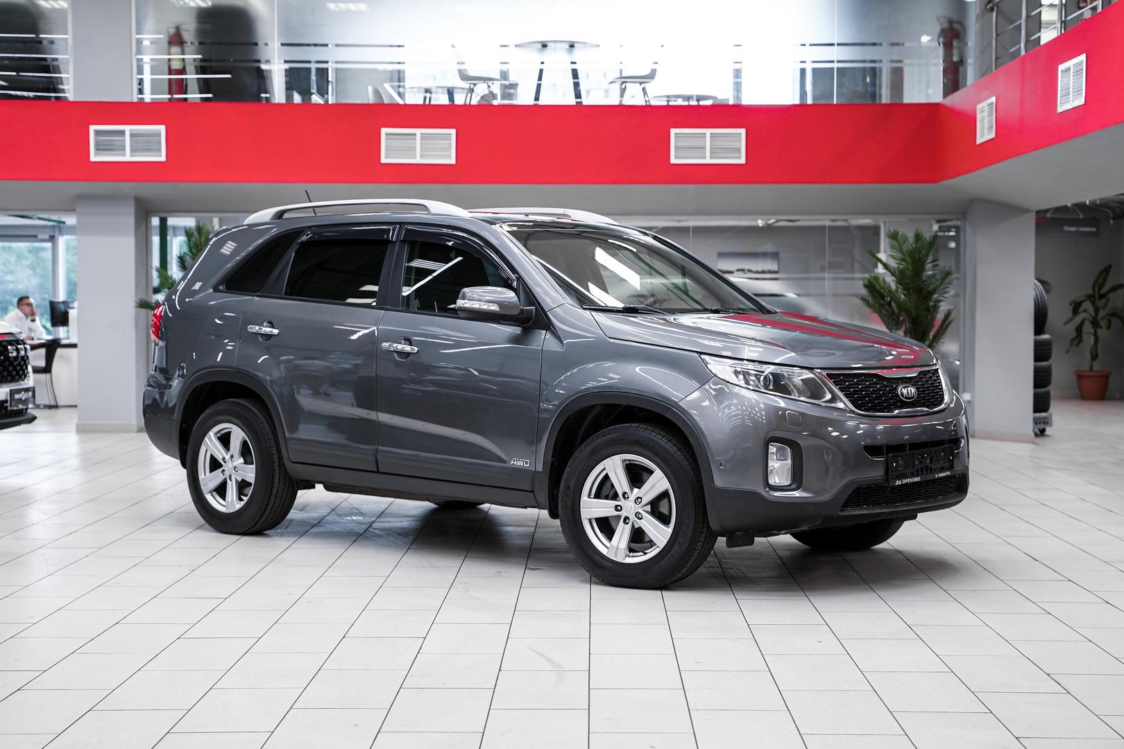 Kia Sorento 2014, серый, ДЦ Орехово