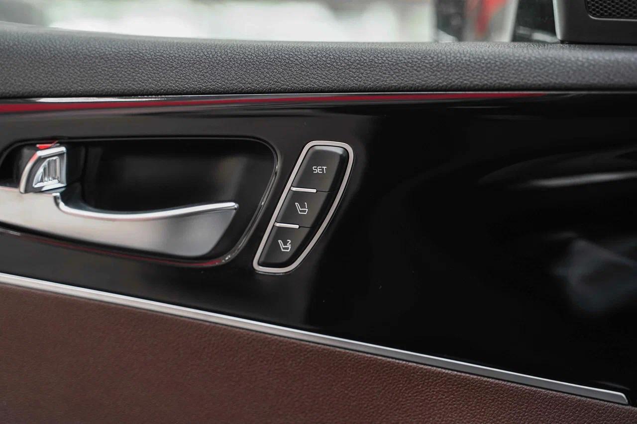 Kia Sorento 2016, черный, ДЦ Орехово