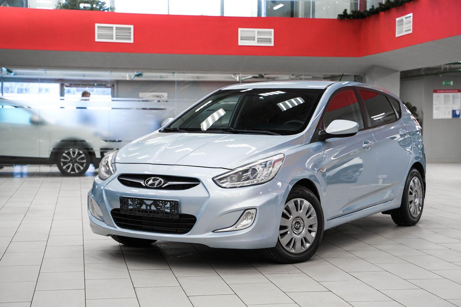 Hyundai Solaris 2012, серый, ДЦ Орехово