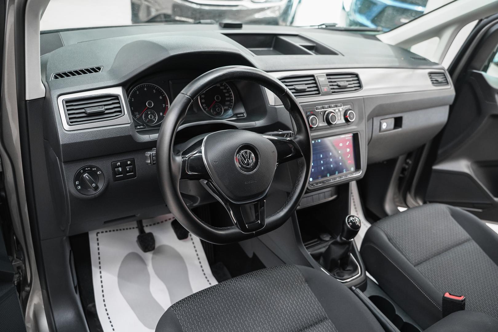 Volkswagen Caddy 2019, бежевый, ДЦ Орехово