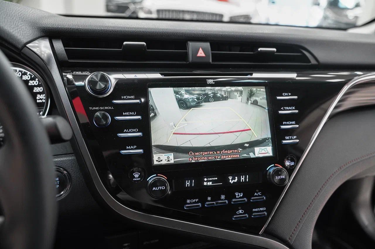 Toyota Camry 2021, черный, ДЦ Орехово