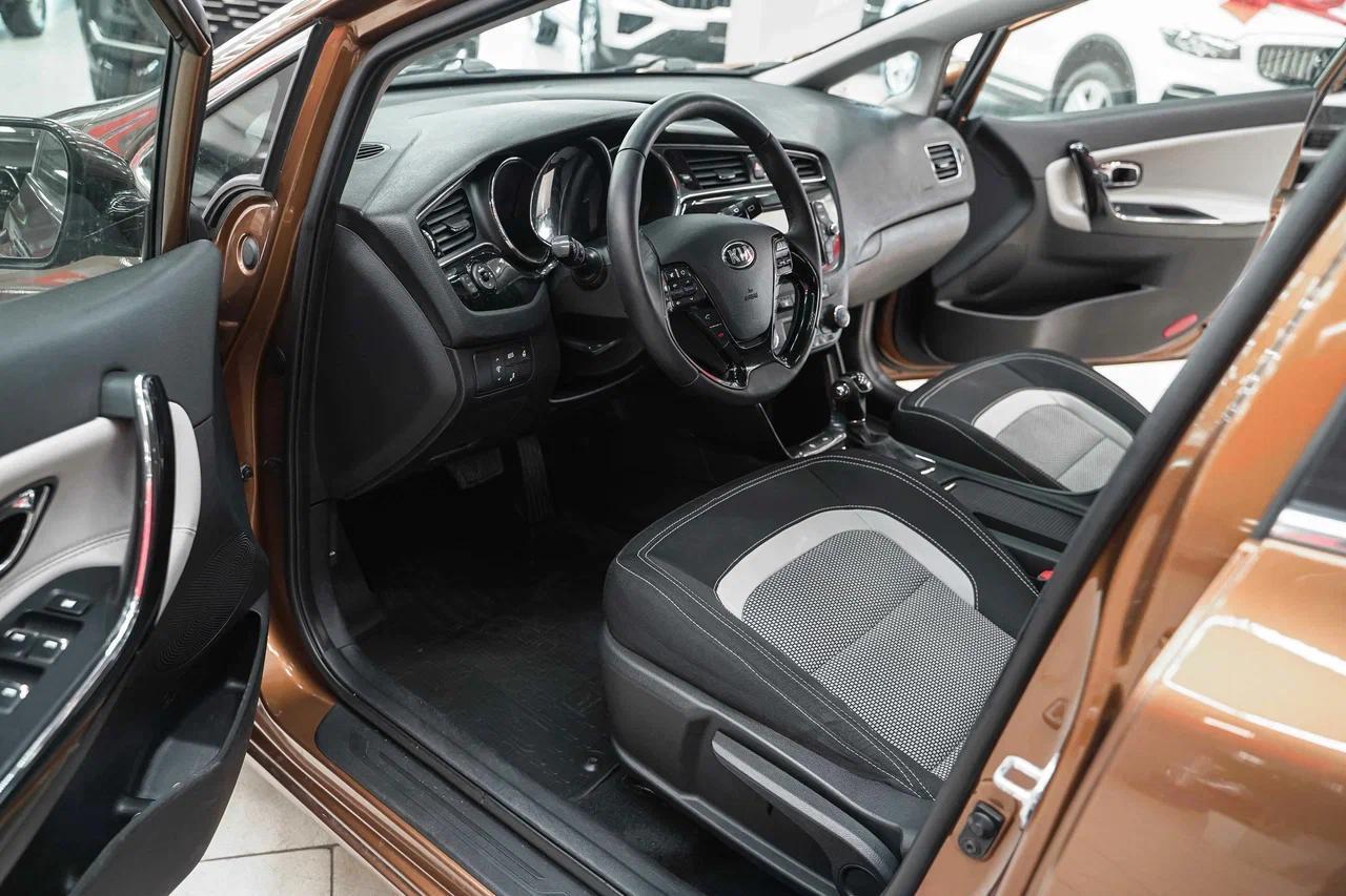 Kia Ceed 2016, коричневый, ДЦ Орехово