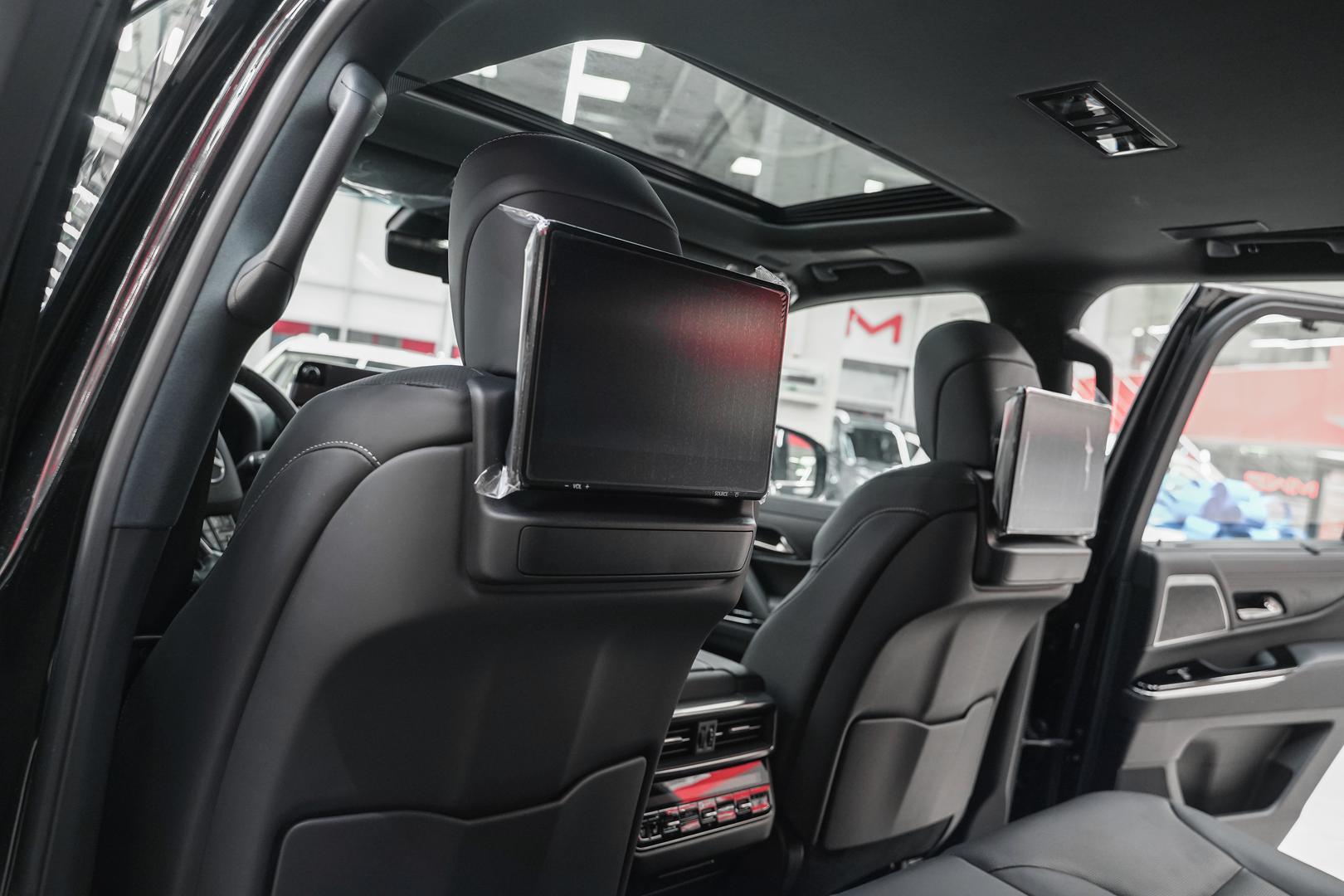 Lexus LX 2025, черный, ДЦ Орехово