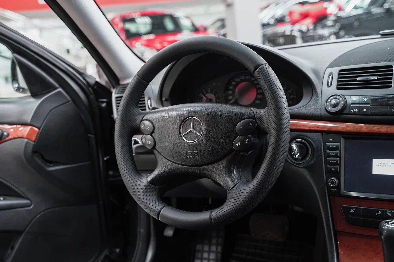 Mercedes-Benz E-Класс 2007, черный, ДЦ Орехово
