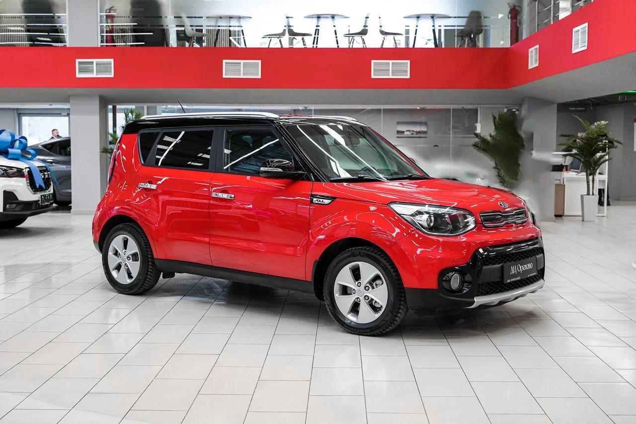Kia Soul 2018, красный, ДЦ Орехово