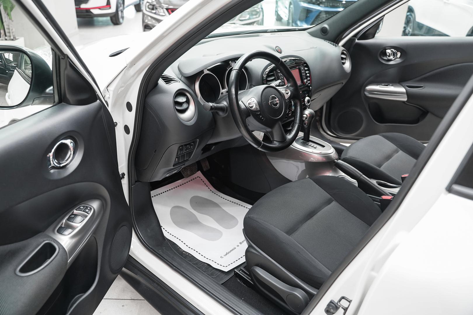 Nissan Juke 2014, белый, ДЦ Орехово
