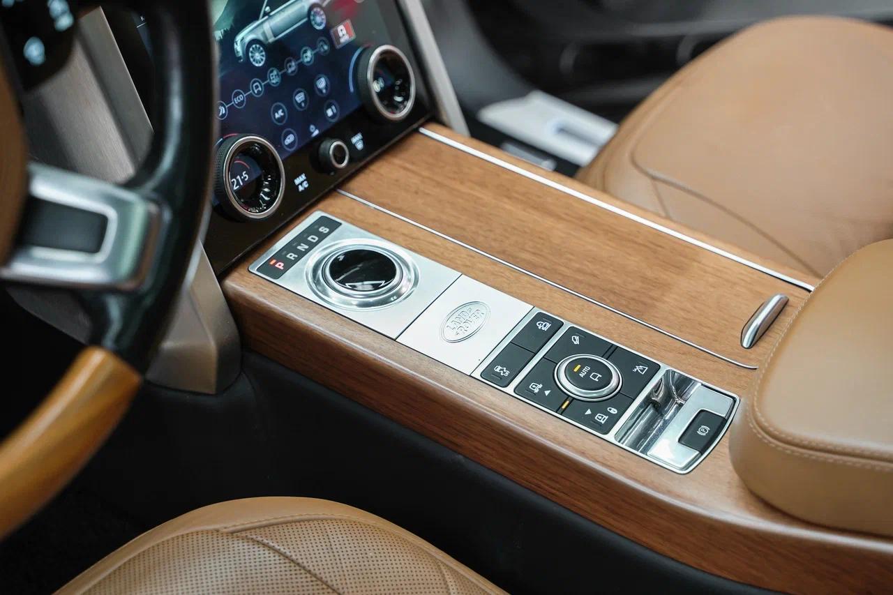 Land Rover Range Rover 2019, черный, ДЦ Орехово