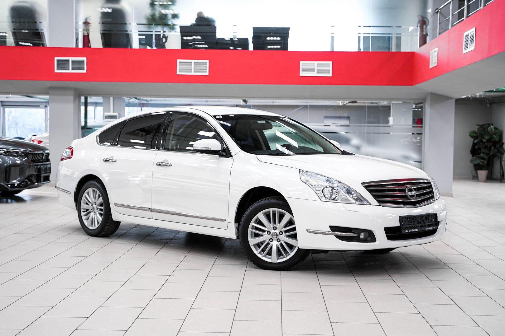 Nissan Teana 2012, белый, ДЦ Орехово