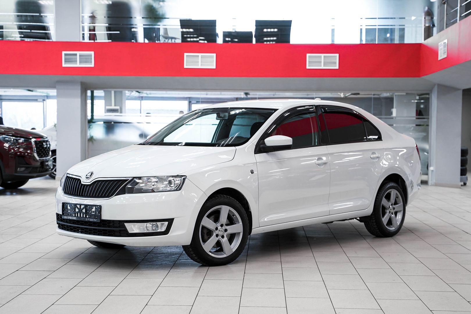 Skoda Rapid 2015, белый, ДЦ Орехово