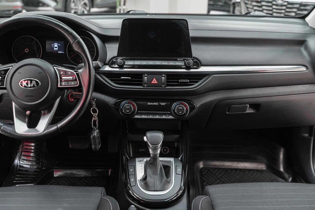 Kia Cerato 2019, красный, ДЦ Орехово