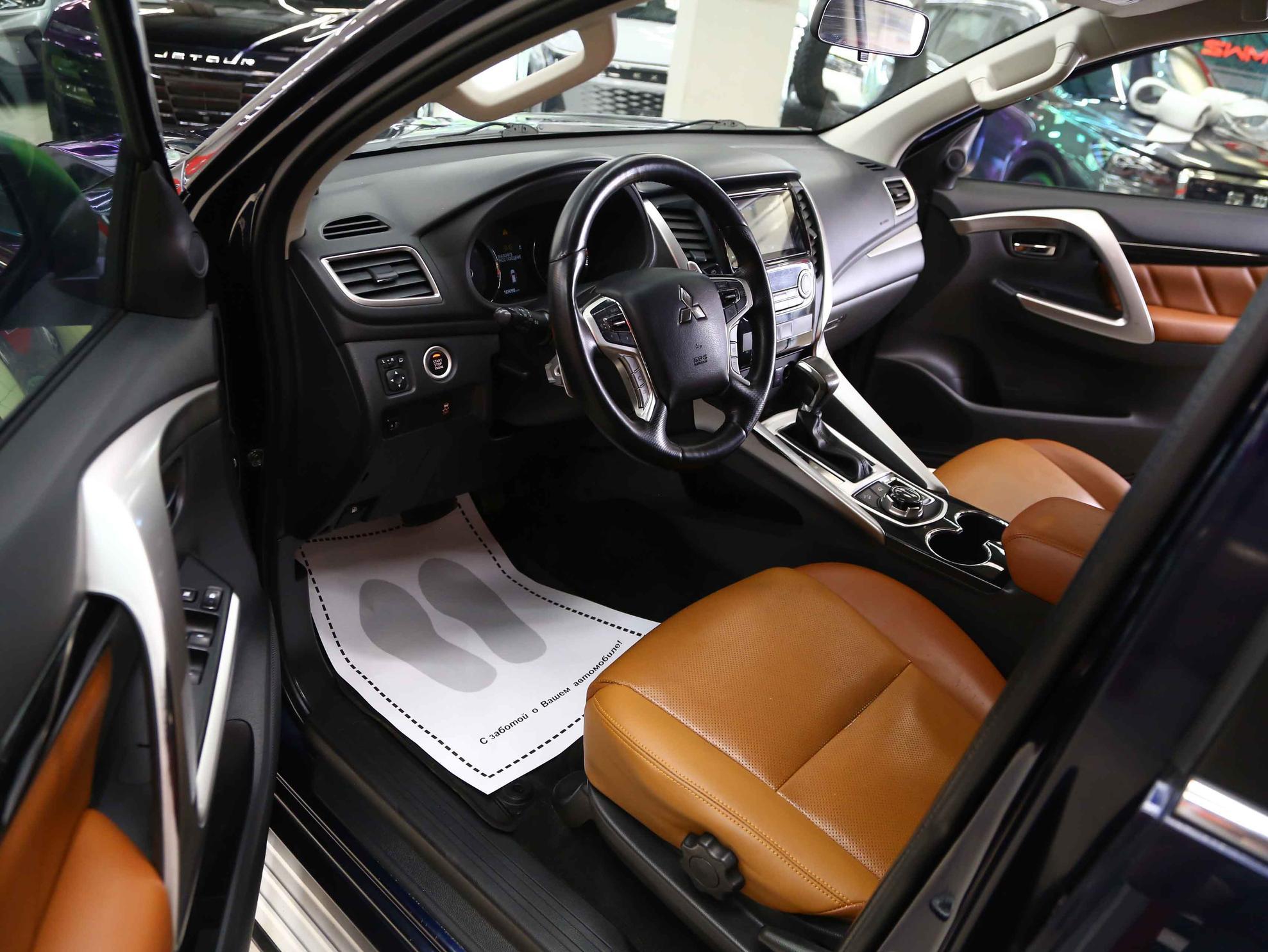 Mitsubishi Pajero Sport 2017, синий, ДЦ Орехово