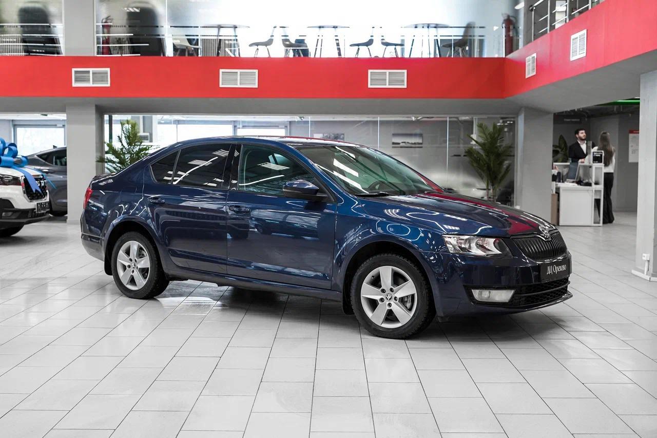 Skoda Octavia 2014, синий, ДЦ Орехово