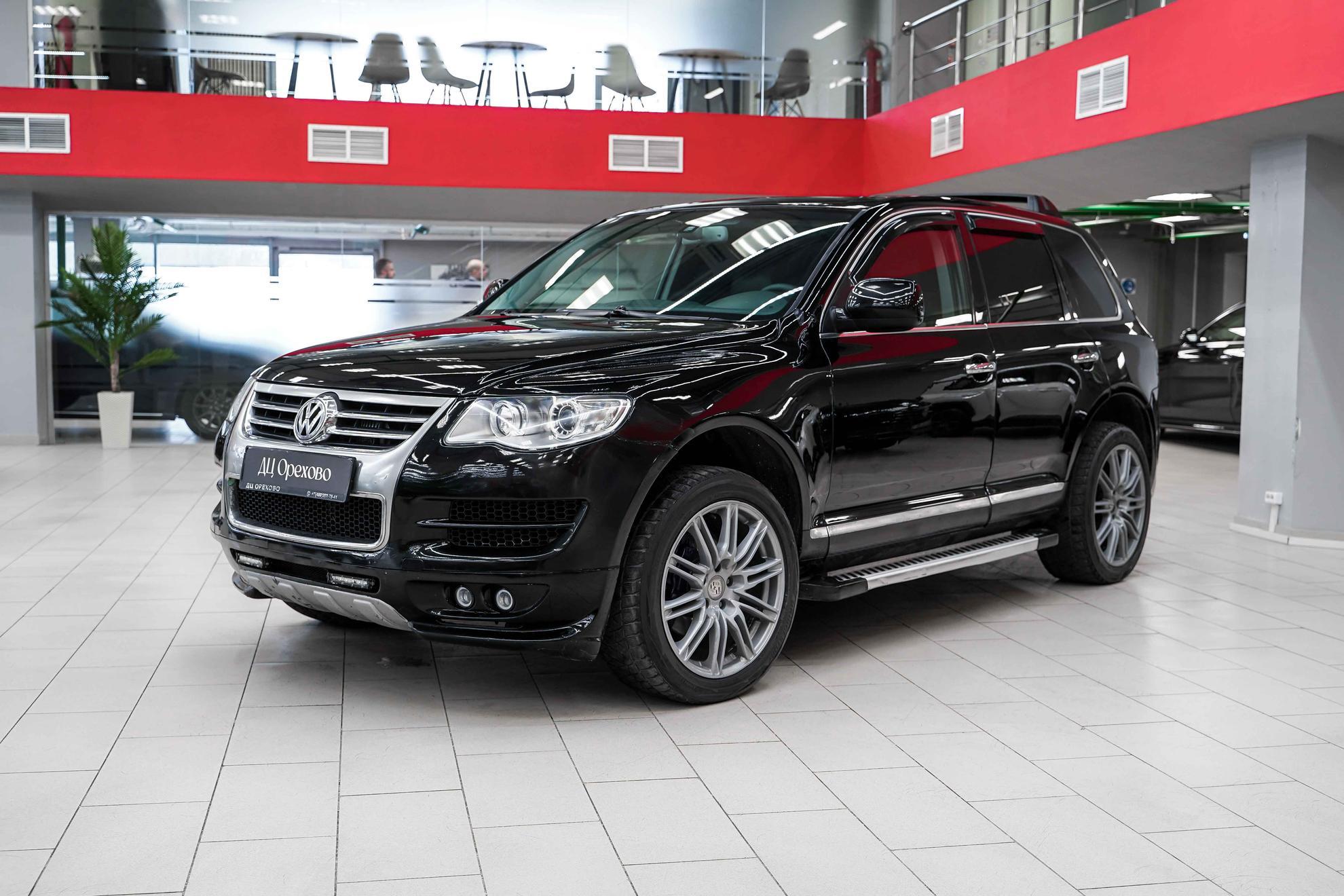 Volkswagen Touareg 2004, черный, ДЦ Орехово
