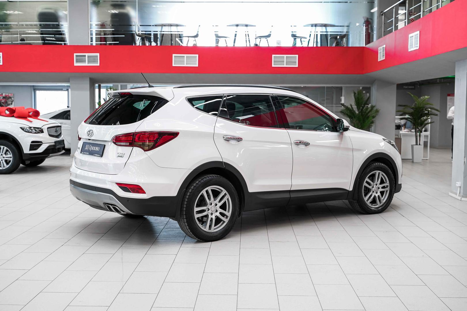 Hyundai Santa Fe 2016, белый, ДЦ Орехово
