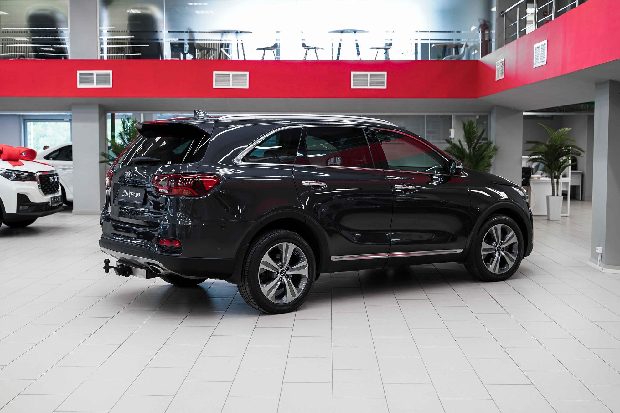 Kia Sorento 2019, серый, ДЦ Орехово