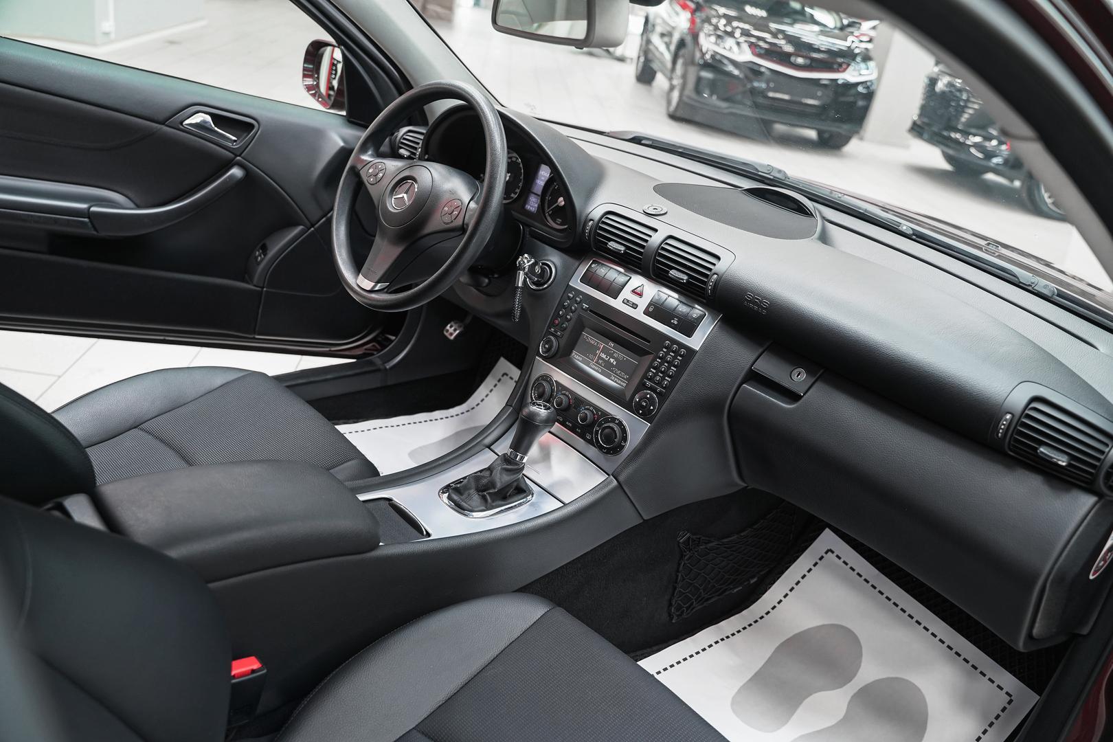 Mercedes-Benz CLC-Класс 2009, красный, ДЦ Орехово
