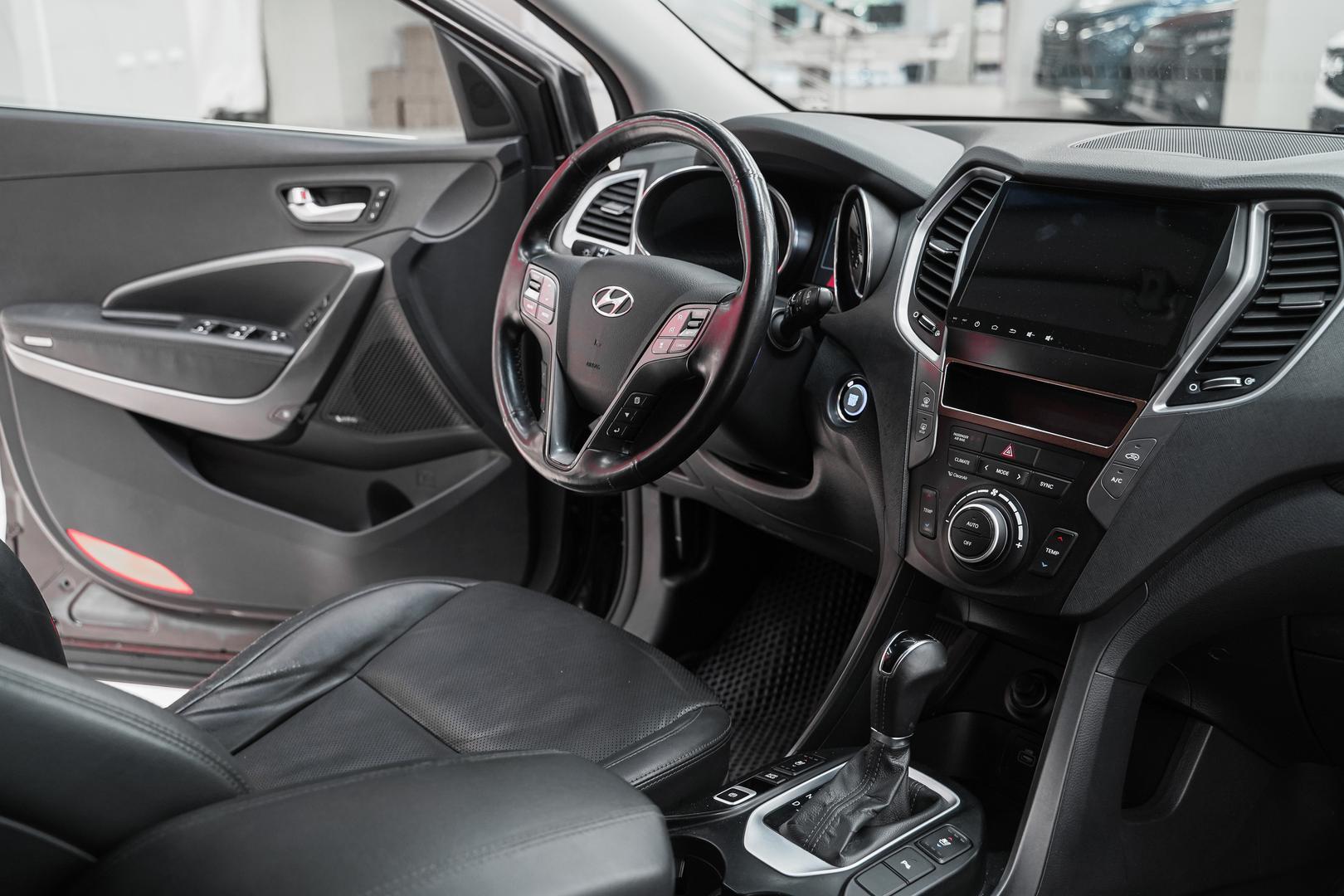 Hyundai Santa Fe 2016, коричневый, ДЦ Орехово