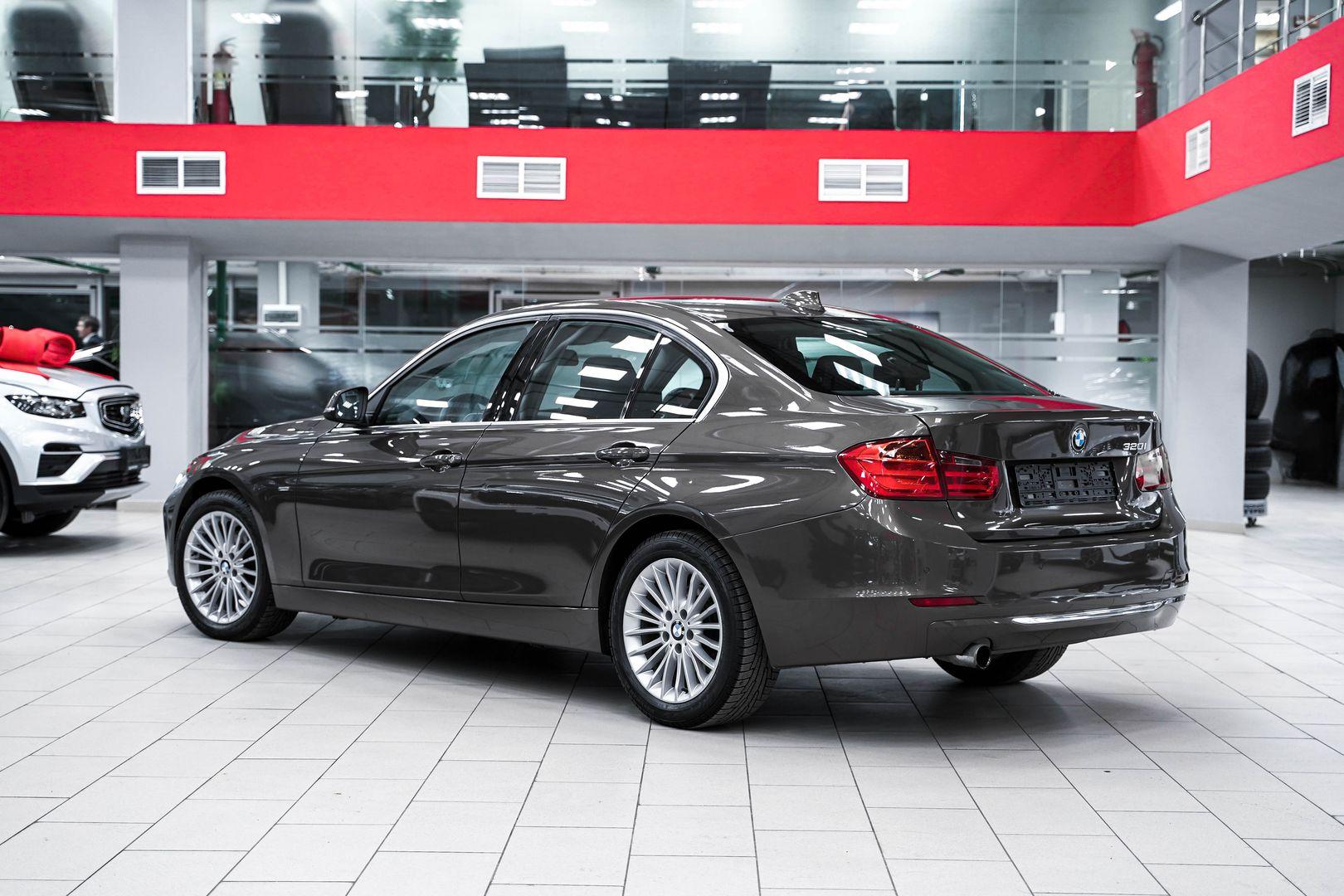 BMW 3 серии 2012, коричневый, ДЦ Орехово