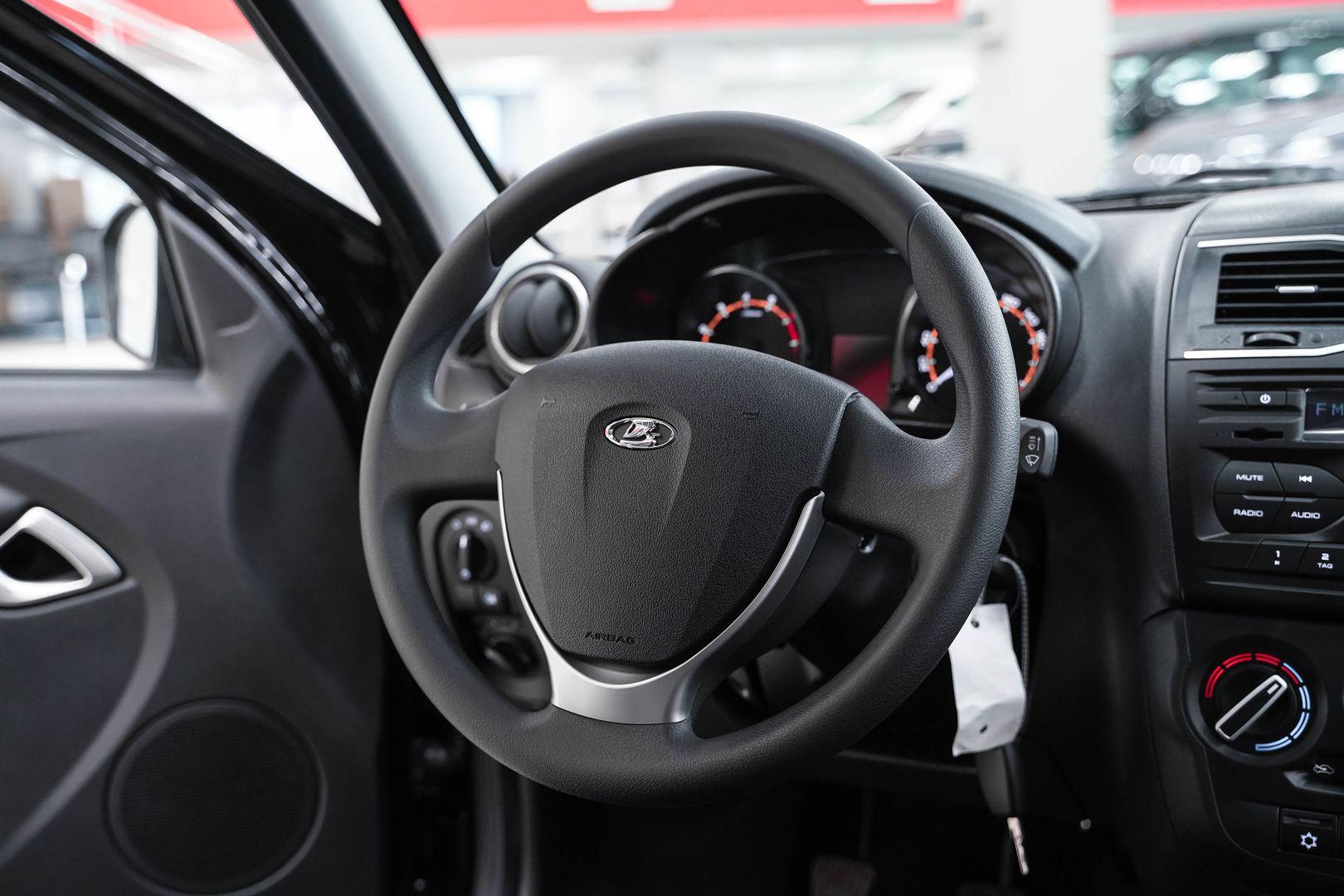 LADA (ВАЗ) Granta 2025, черный, ДЦ Орехово