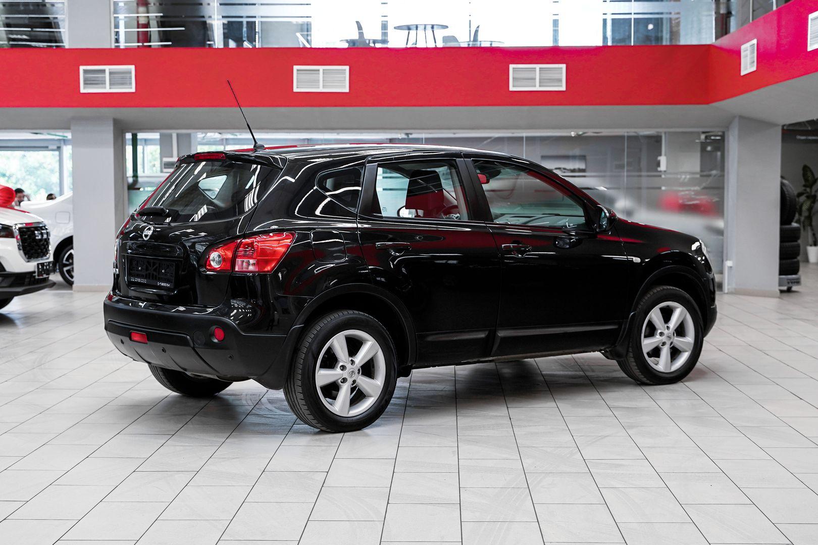 Nissan Qashqai 2008, черный, ДЦ Орехово