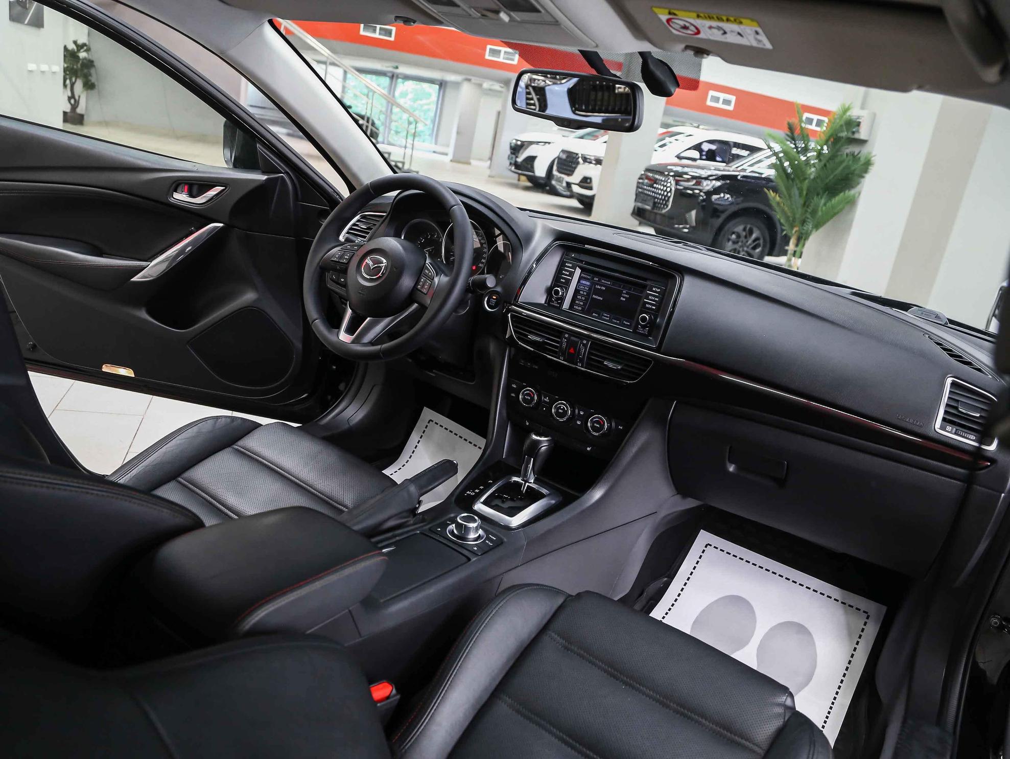 Mazda 6 2014, черный, ДЦ Орехово