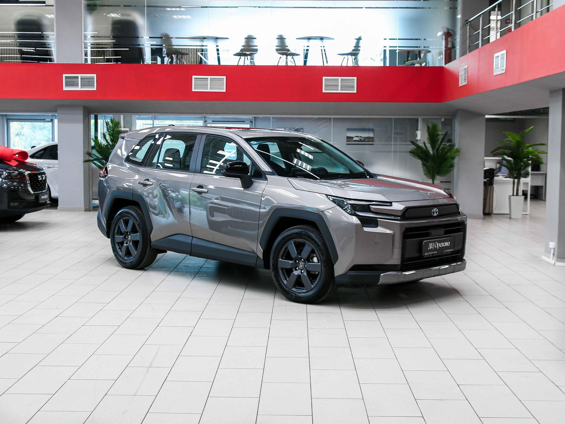Toyota RAV4 2026, коричневый, ДЦ Орехово