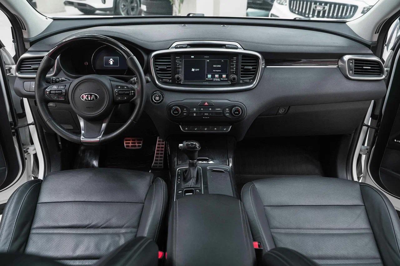 Kia Sorento 2016, белый, ДЦ Орехово