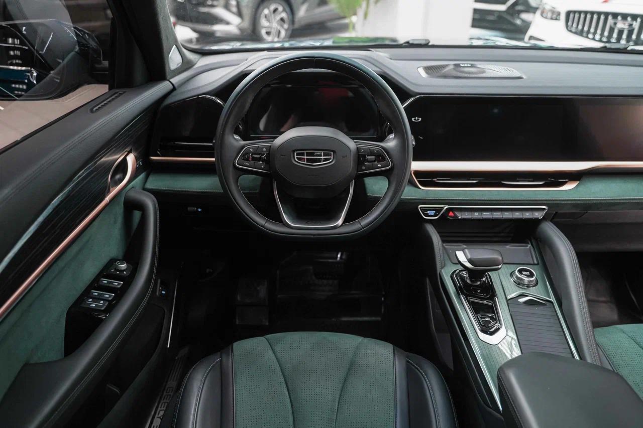 Geely Monjaro 2023, синий, ДЦ Орехово
